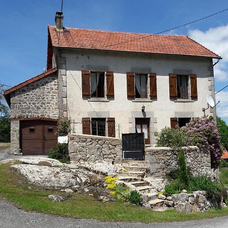 La Maison Du Mas Rando Saint-Georges-Nigremont Экстерьер фото